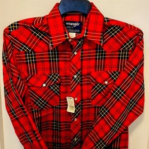 Wrangler Plaid NWT